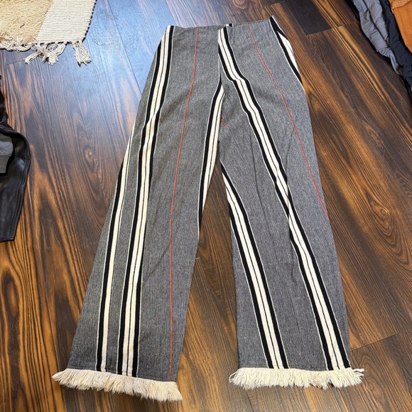 ZARA Pull On High Rise Cotton Pants w/Fringe Hem Size M Length 32” - Picture 2 of 8